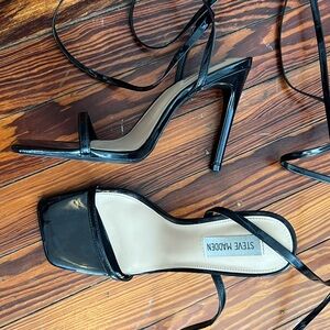 Steve Madden pumps